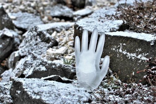 Die kalte Hand des Winters von Vterchen-Frost..