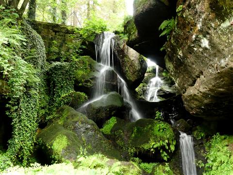 Lichtenhainer Wasserfall im Kirnitschtal