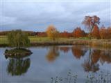 Triesdorfer Inselweiher im Herbst