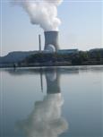 Atomkraftwerk bei Leibstadt am Rhein