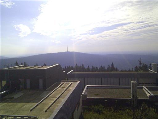 Blick vom Gipfel des Schneebergs auf den Ochsenkopf