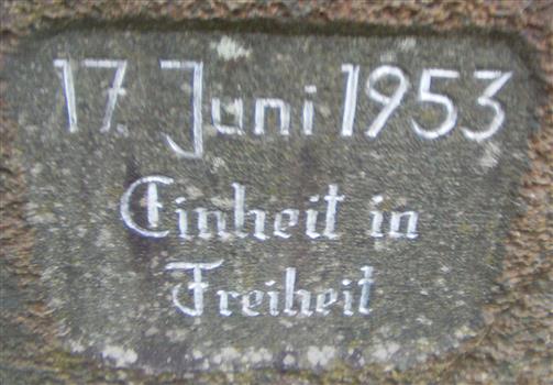 Gedenkstein in der Nähe der Philippsbuche nordwestlich von Simmersbach