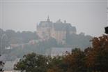 Landgrafenschloss an einem dunstigen Herbstnachmittag