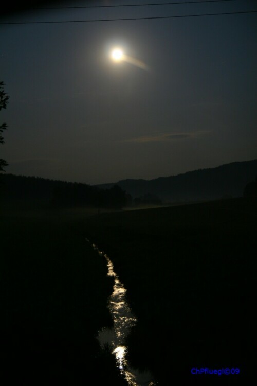 der-mond-ist-aufgegangen-4652.jpeg