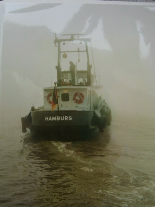 Schlepper im Hafen

Aufnameort: Hamburger Hafen
Kamera: Canon 1100D