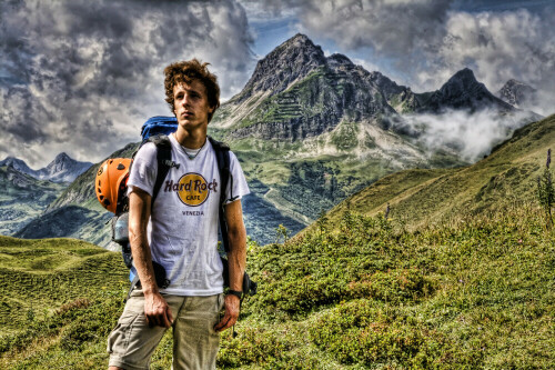 Der Pol der Naturgewalten...


Aufnameort: Mindelheimer Klettersteig
Kamera: Canon EOS 400D