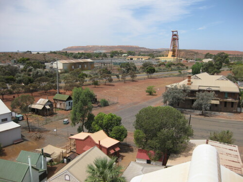 Die Landschaft von Kalgoorlie wird durch den Bergbau geprägt.

Aufnameort: Kalgoorlie, Australien
