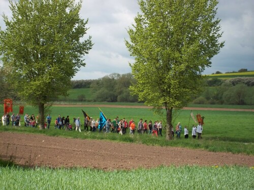 Wallfahrt an Christi Himmelfahrt

Aufnameort: Volkmarsen
Kamera: Pentax