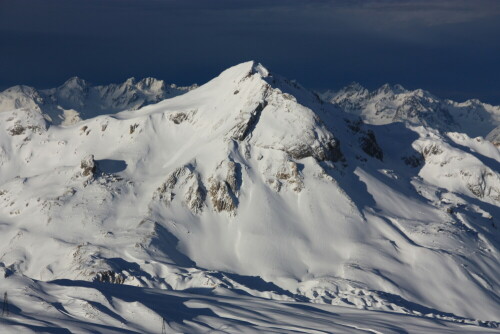 Aufnahme beim Skifahren in den französischen Alpen

Aufnameort: Les Menuires - les Trois Vallees
Kamera: Canon 450 D