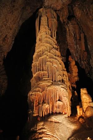 

Aufnameort: f grotte de dargilan
