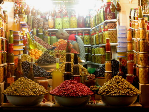 Auf einem Markt in Marrakesch

Aufnameort: Marrakesch, 10.09.2014
Kamera: Canon Power Shot SX700, 1/30; 5,0; 19,2mm; ISO 800