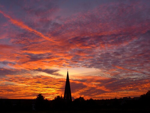 ansbach-morgenlicht-uber-der-friedenskirche-12036.jpeg