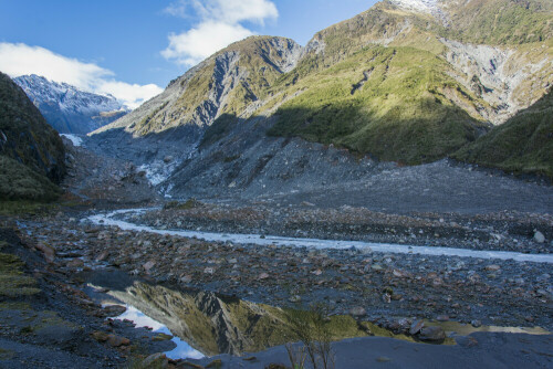 Im Tal des Fox Glacier auf der Südinsel in Neuseeland

Aufnameort: Fox Glacier Neuseeland
Kamera: Nikon D7100