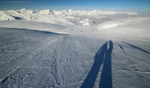 Unterwegs beim Skifahren

Aufnameort: Les Trois Vallees  -  Richtung St. Martin
Kamera: Canon1300 D