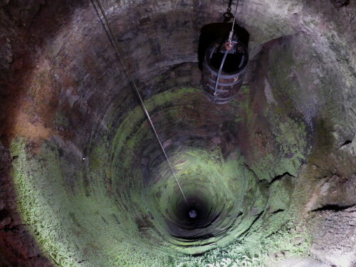 tiefer-brunnen-in-der-festung-konigstein-sachsen-21991.jpeg