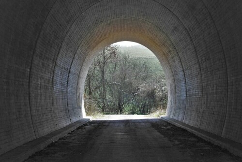 licht-am-ende-des-tunnels-23180.jpeg