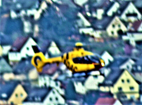 adac-rettungshubschrauber-im-einsatz-22476.jpeg