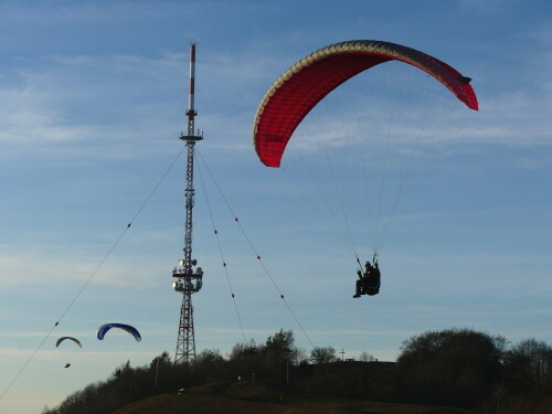 

Aufnameort: Hesselberg in Mittelfranken
Kamera: Panasonic Lumix FZ 330