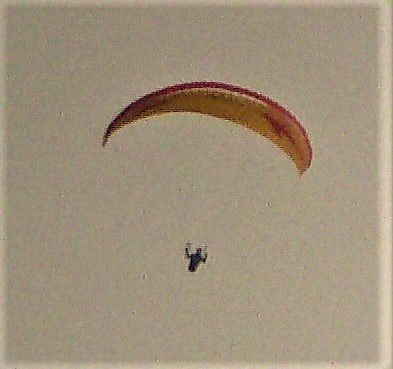 paragliding-gleitschirmfliegen-24226.jpeg