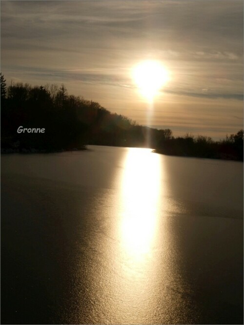 
Ein toller Sonnenuntergang




Aufnameort: Gronne - Donautal/Ulm
Kamera: Pansonic TZ D 96