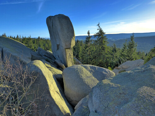 

Aufnameort: Nußhardt Fichtelgebirge Oberfranken
Kamera: Panasonic Lumix FZ150