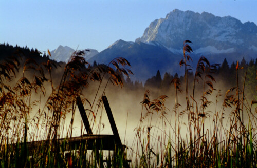 

Aufnameort: Geroldsee Oberbayern
Kamera: Nikon FM2