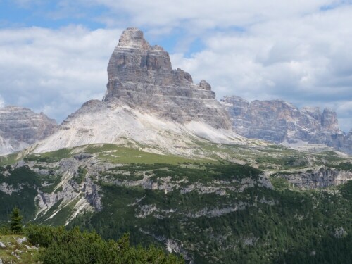 blick-vom-monte-piana-zu-den-drei-zinnen-21541.jpeg