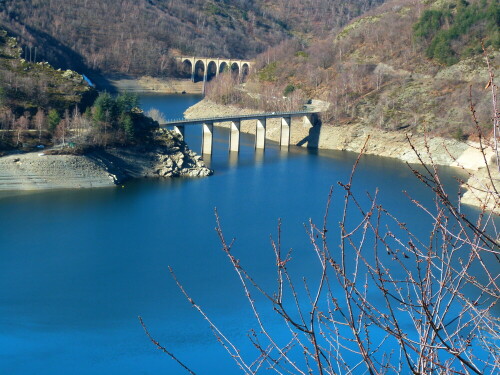 lac-de-villefort-cevennen-sudfrankreich-20576.jpeg