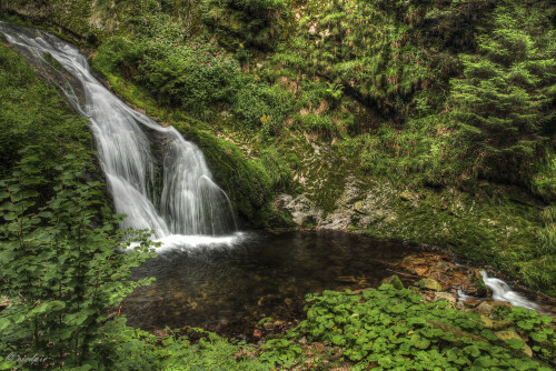 Allerheiligen Wasserfälle im Nordschwarzwald, All Saints Waterfalls in the Northern Black Forest

Aufnahmeort:	Baden-Württemberg	
Kamera:	Canon	EOS 7D
Objektiv:	Canon 	EF 17-40mm
Stativ, CPL Filter		
		
# 00225

© Alle von mir veröffentlichten Bilder unterliegen dem Urheberrecht und dürfen ohne meine schriftliche Genehmigung nicht verwendet werden.