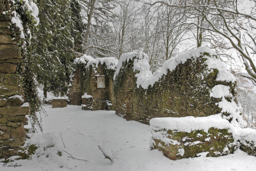 Lichtenklinger-Kapelle_20190201_0002_B_HDR-ausgewog_Web.jpeg