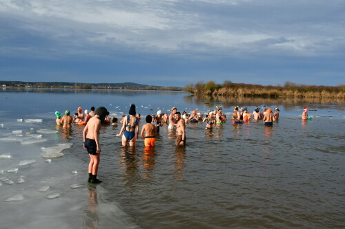 2025-01-06-Altmuhlsee-Schlungenhof-Eisbaden-ek-68.jpeg