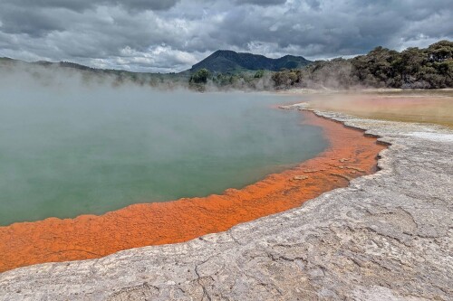 14.6-wai-o-tapu-thermalgebiet-1.jpeg